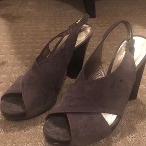 Diane Von Furstenberg Grey Suede shoes 7.5